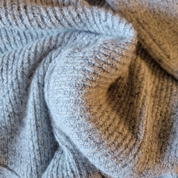 Women's Gray Open Front Cardigan Sweater - Picture 9 of 9